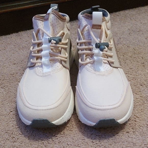 Hey Dude Light Pink and Brown High-Top Sneakers - Picture 2 of 7